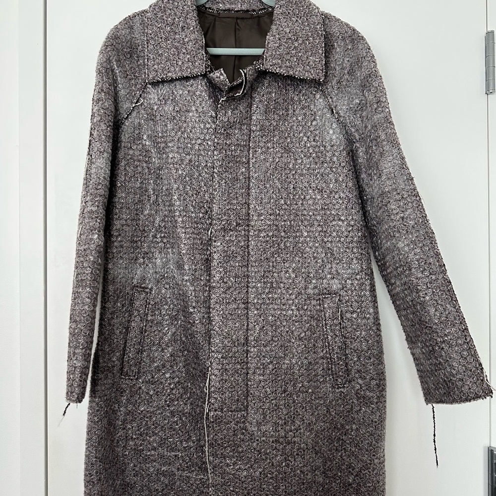 Men's Gray Wool Coat. Bubble wrap fabric